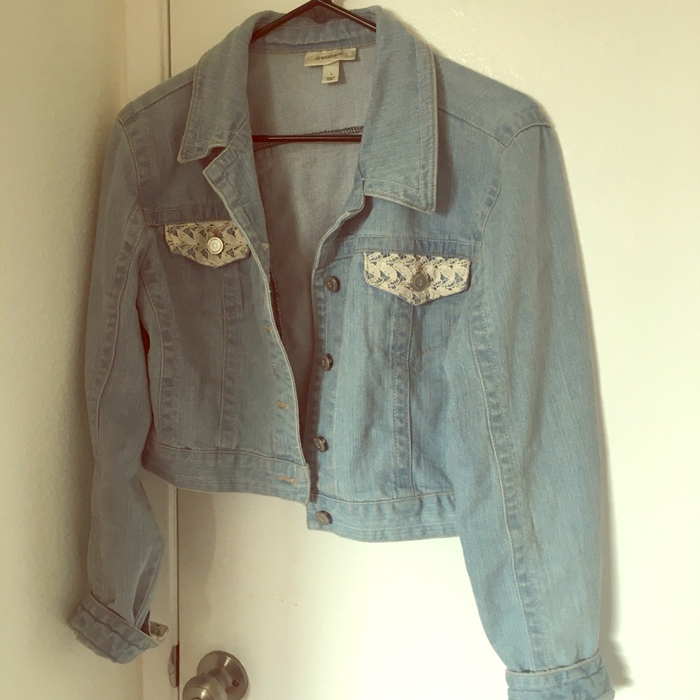 Dress Barn cropped denim jacket size L